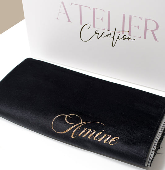 Tapete fino preto personalizado