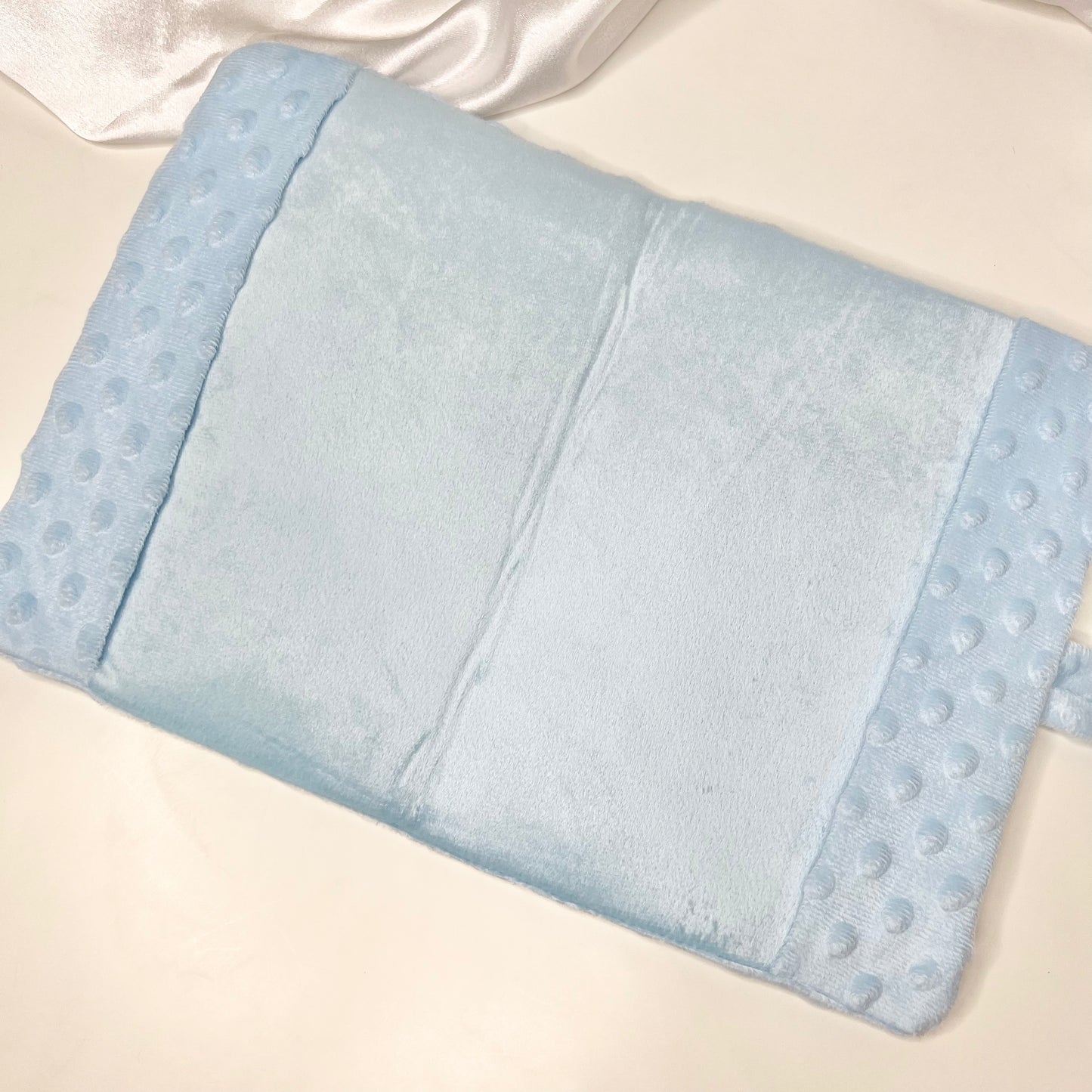 Protège carnet de santé bleu