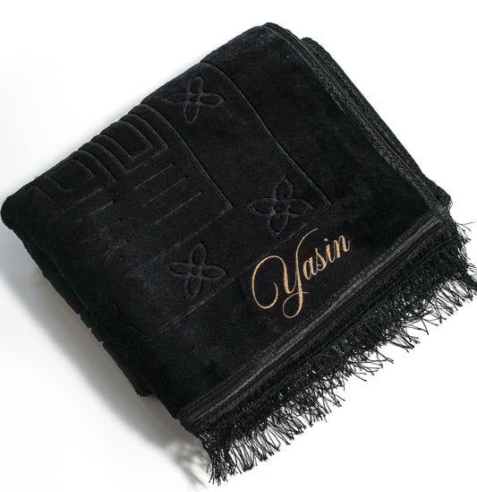 Thick black prayer mat to personalize