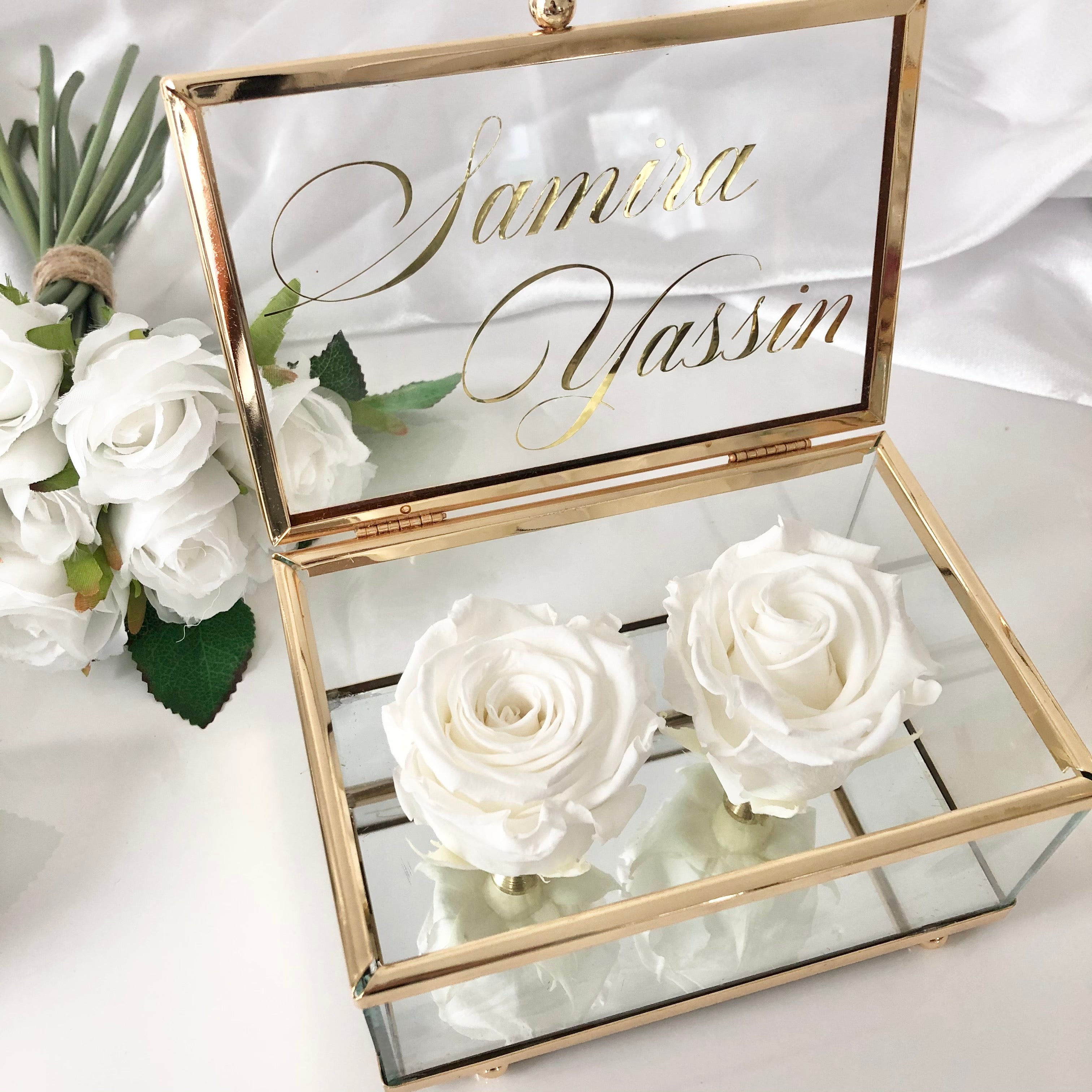 Wedding ring box eternal roses / white